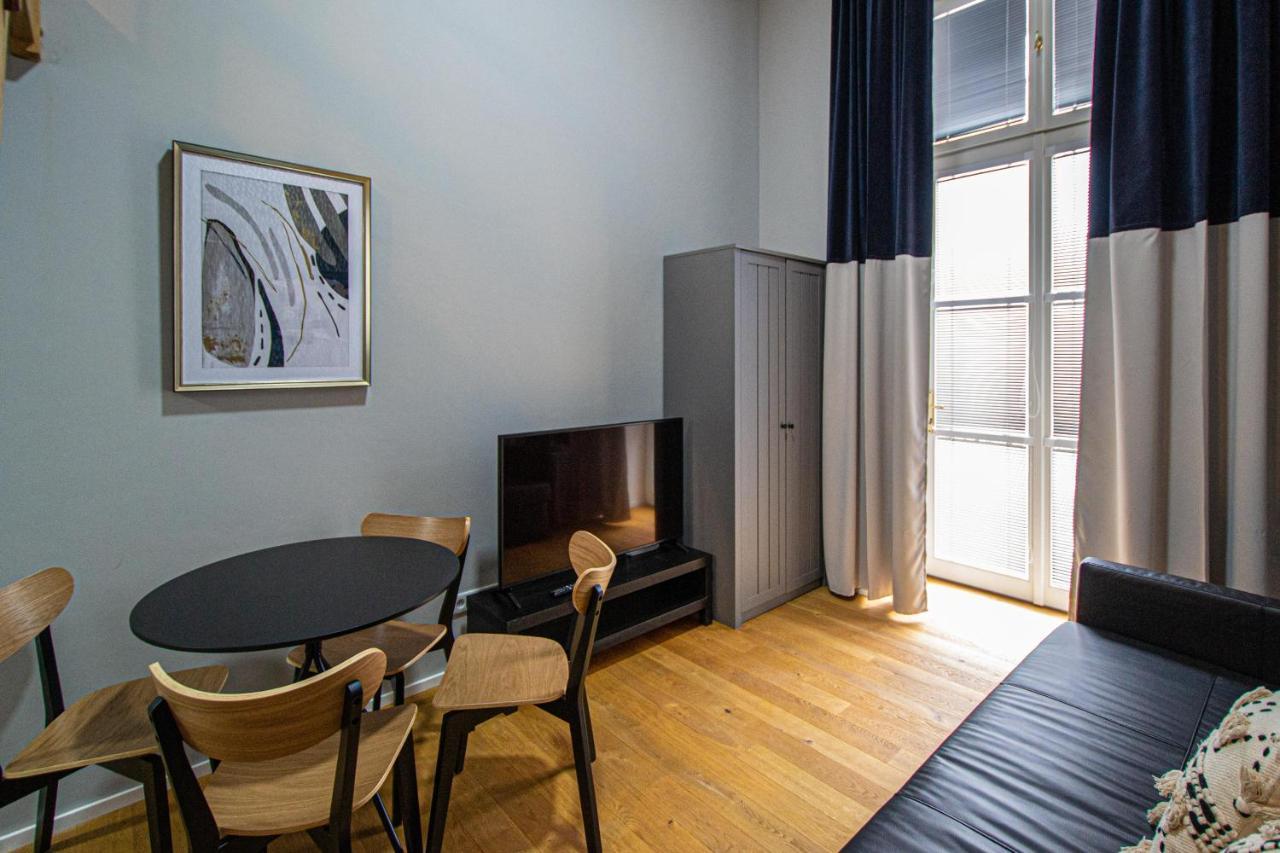 Appartement Main Train Station Close To The The Main Square! Praag